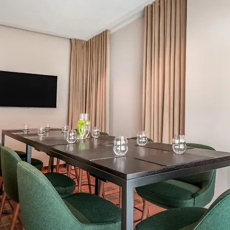 Sheraton Grand Отель Зальцбург