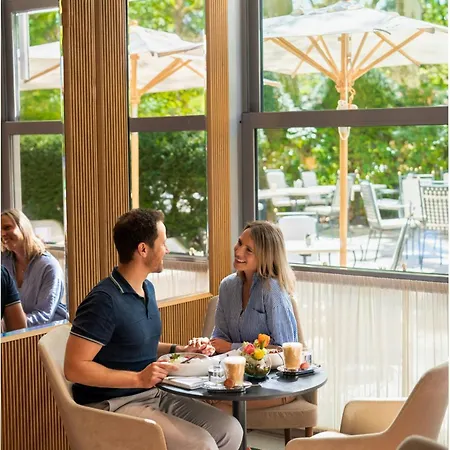 Otel Sheraton Grand 5*